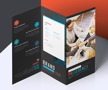Freebie : Stylish Tri Fold Brochure Template (PSD)