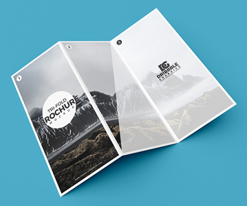 Freebie : Elegant Tri-Fold Brochure Mockup (PSD)